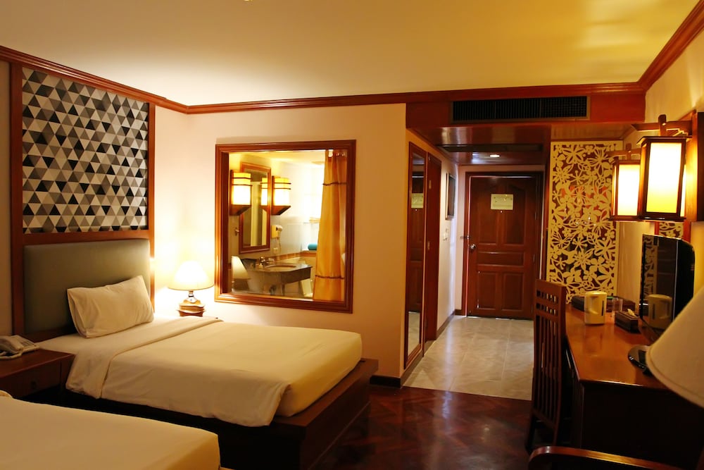Baumanburi Hotel 20/67