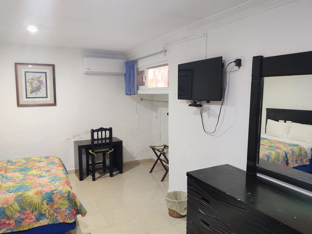 HOTEL EL CID MERIDA 32/51
