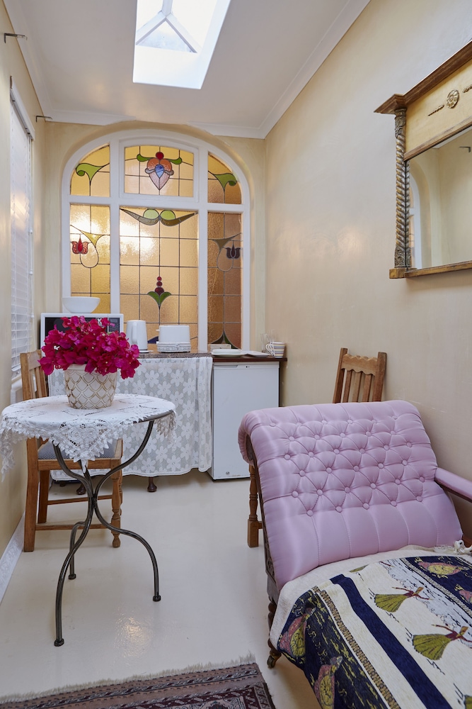 Bella Ev Guest House 15/50