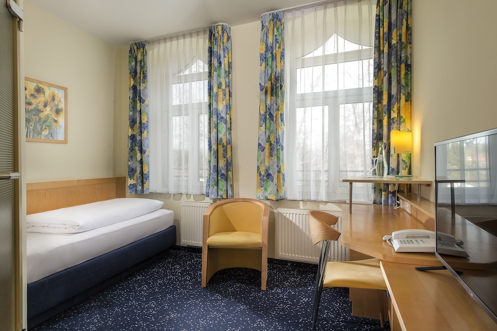 Hotel Schloss Schweinsburg 13/31