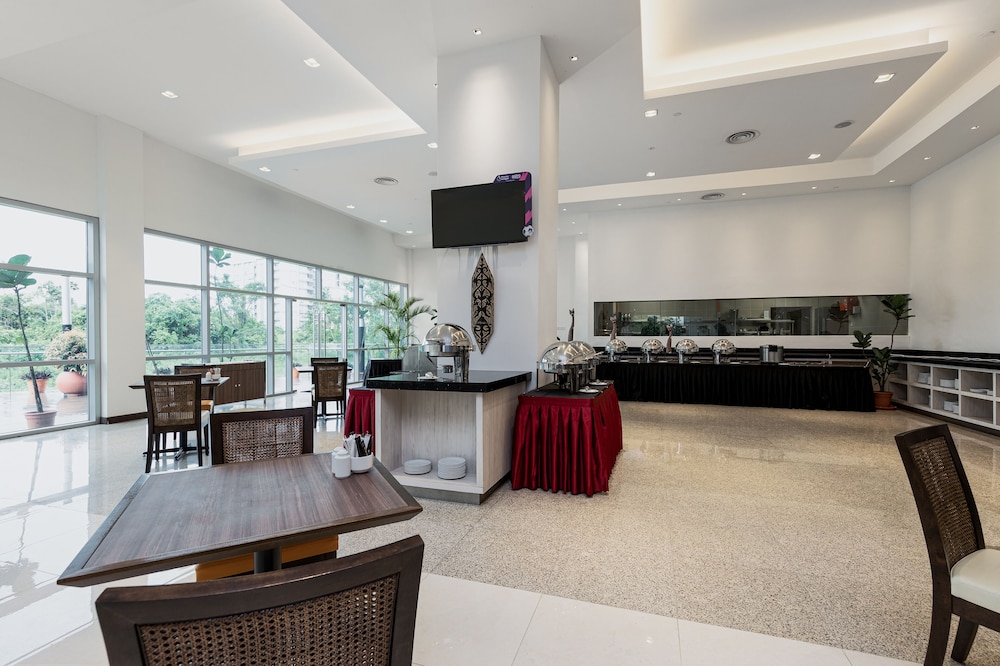 Raia Hotel & Convention Centre Kuching 22/38
