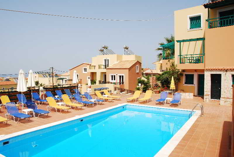 Golden Valentin Apartments 32/59