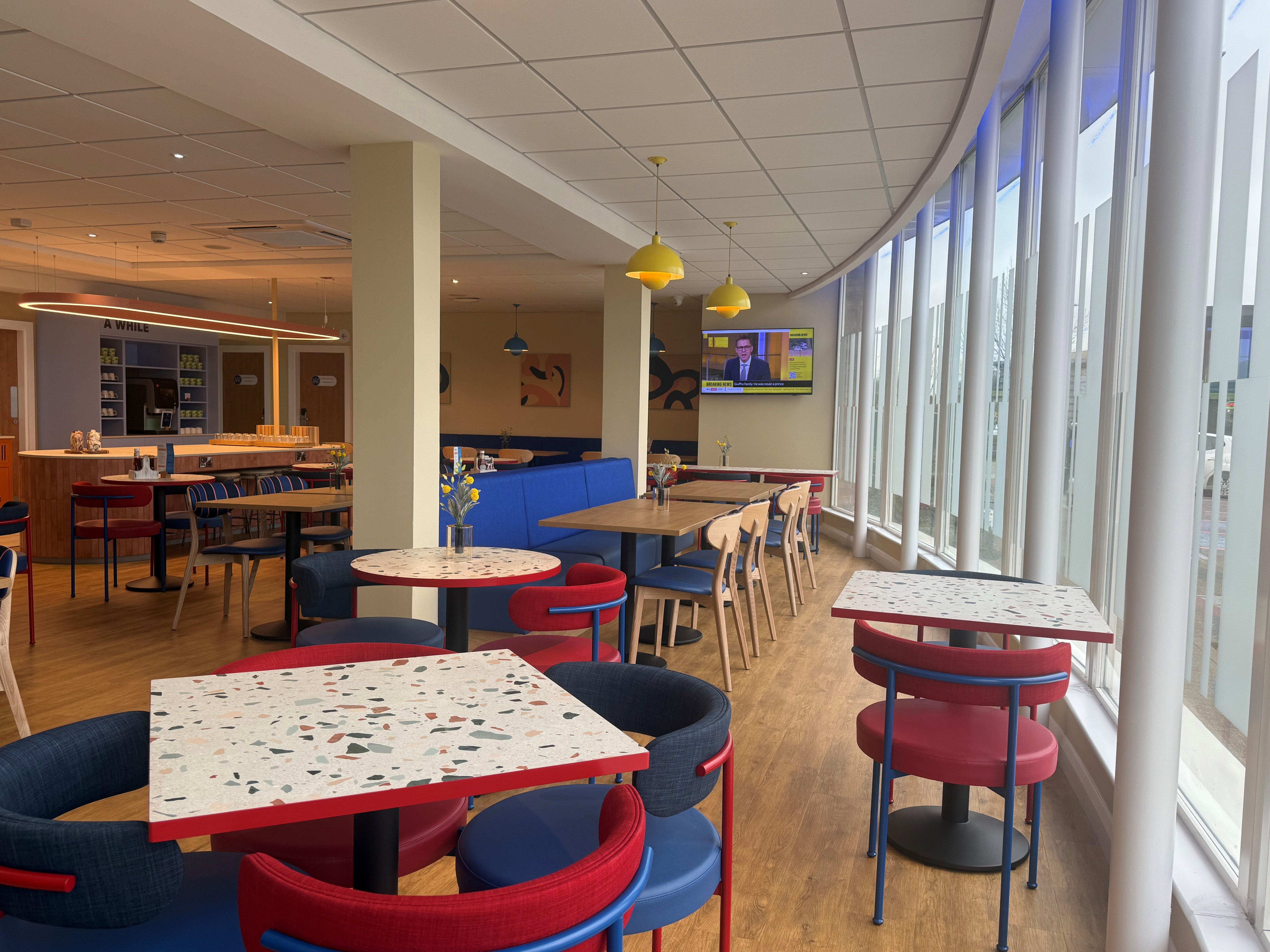 HOLIDAY INN EXPRESS NUNEATON 36/50