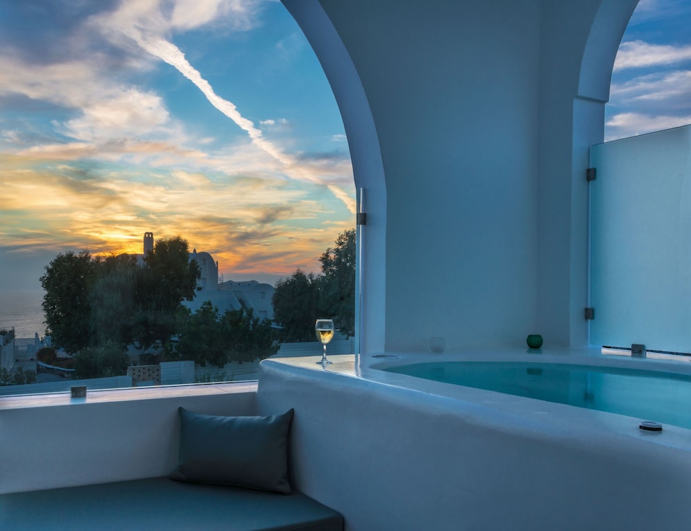 Aspronisi Luxury Villa 21/30