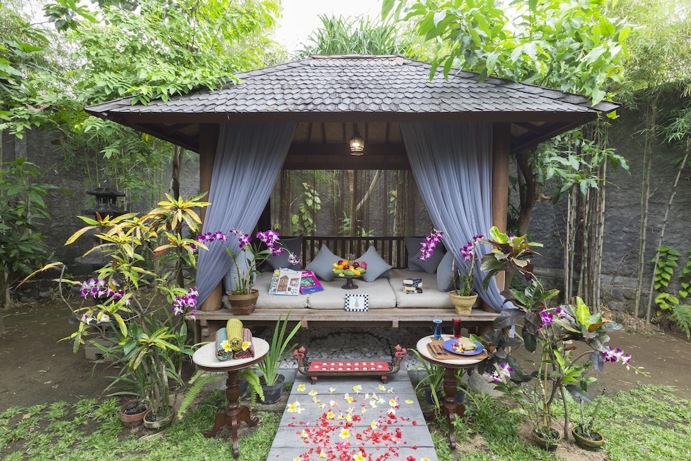 Villa Kampung Kecil 2/78