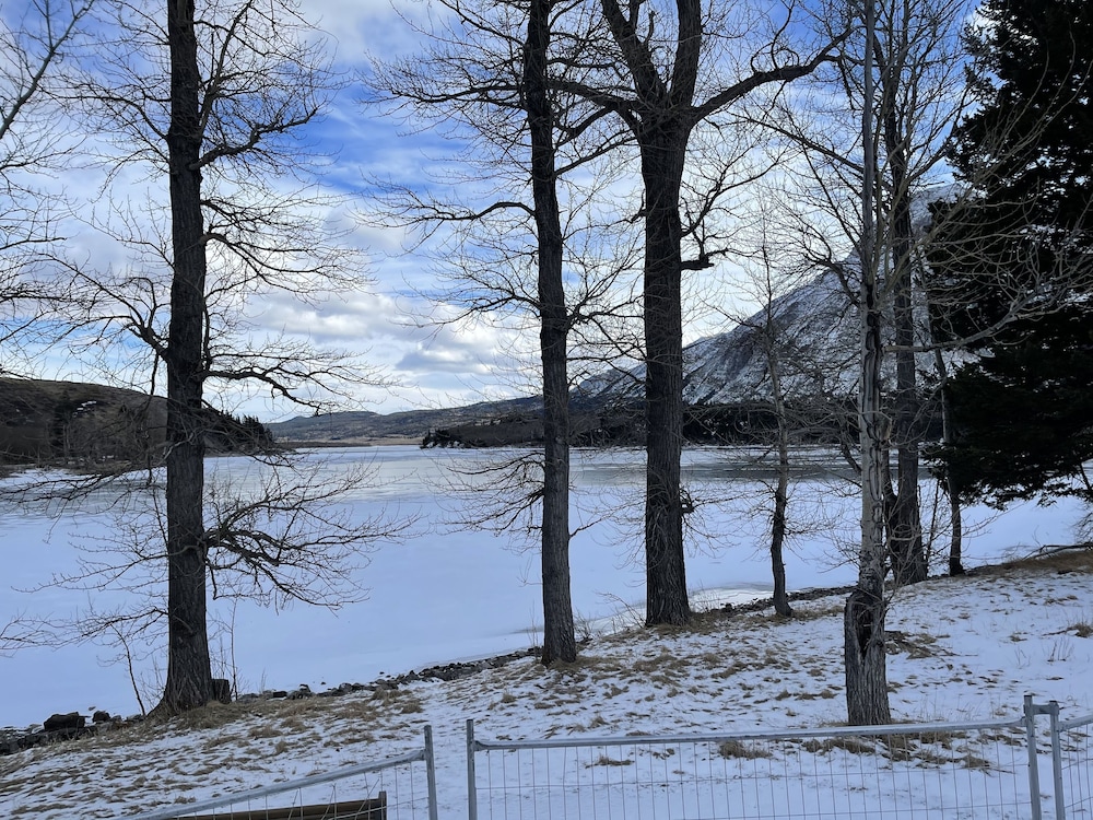 Kilmorey Lodge 20/50