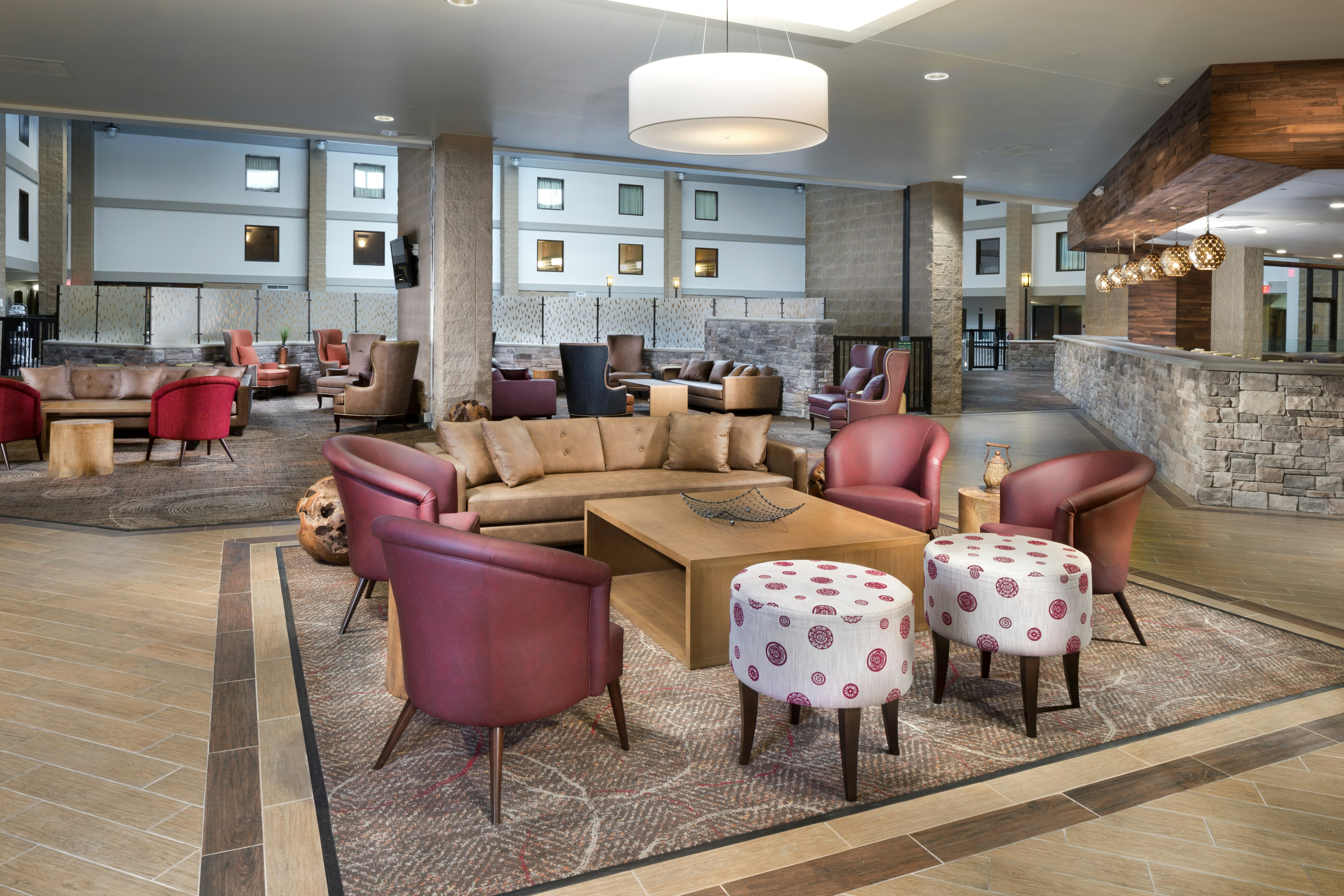 Doubletree By Hilton Hotel Lawrence 8/22