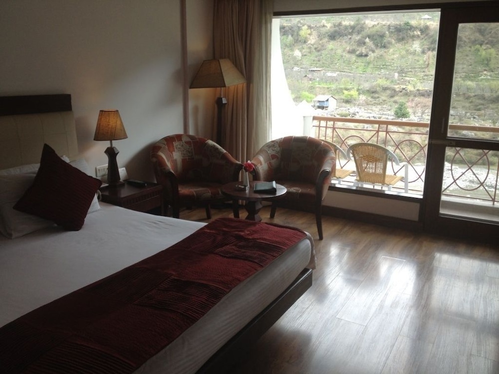 Mastiff Grand Manali Resort 23/50