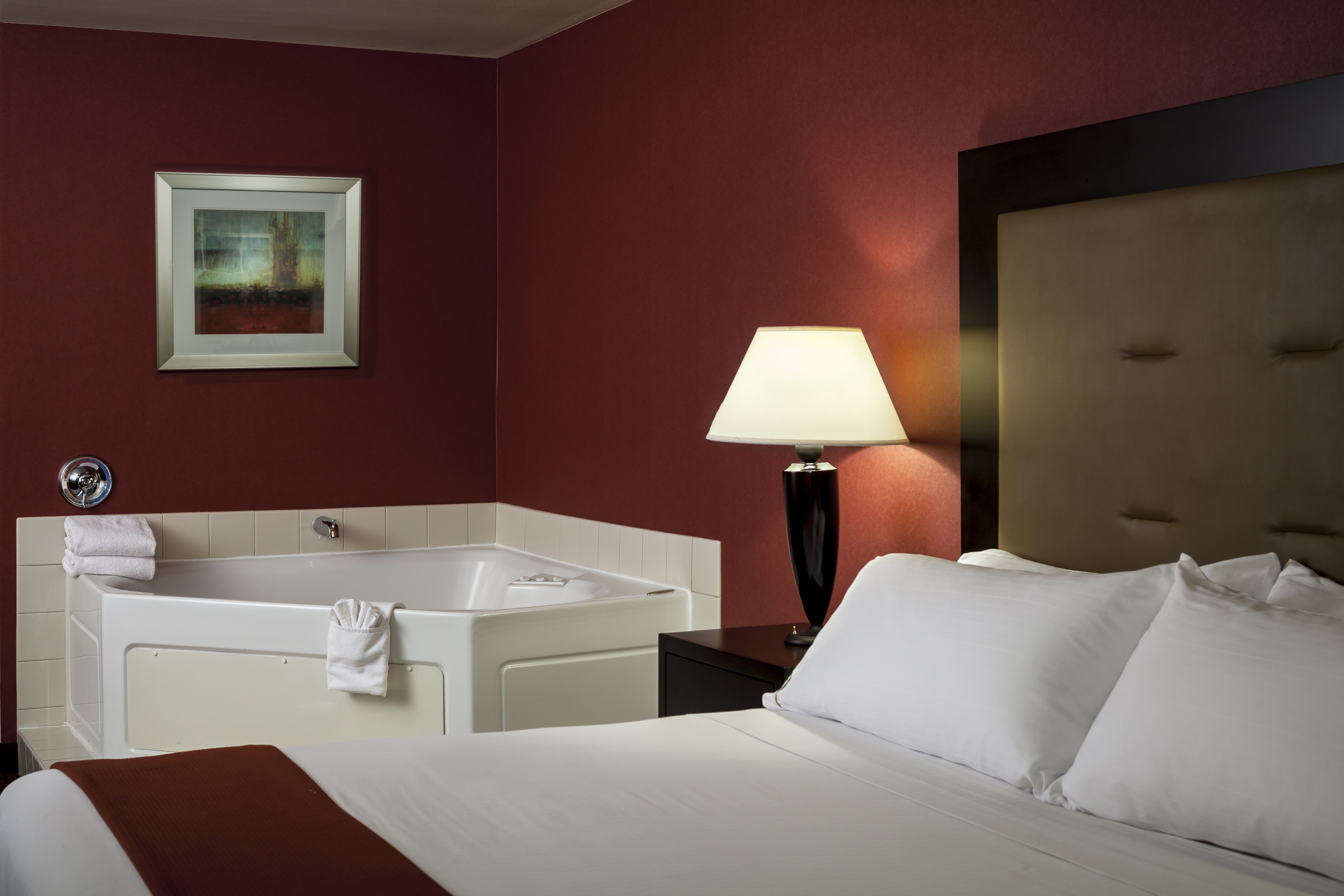 Holiday Inn Express Corvallis-On The River 35/76