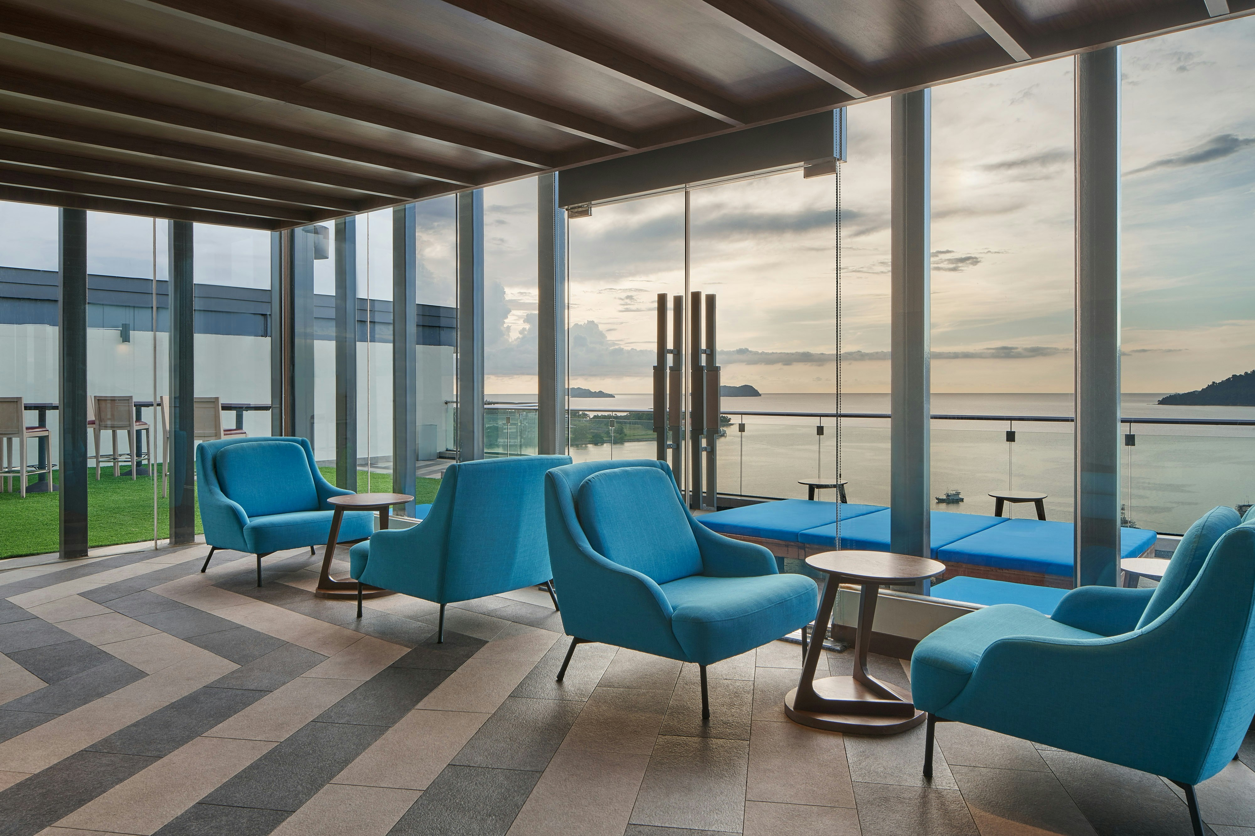 LE MERIDIEN KOTA KINABALU 11/27