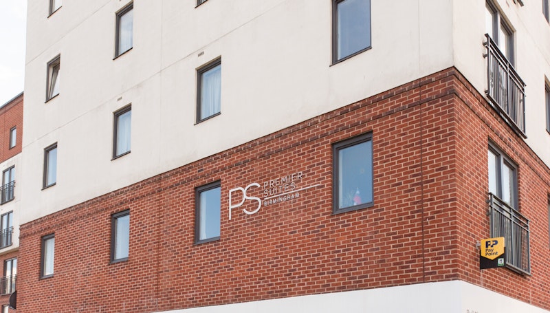 Premier Suites Birmingham 1/19