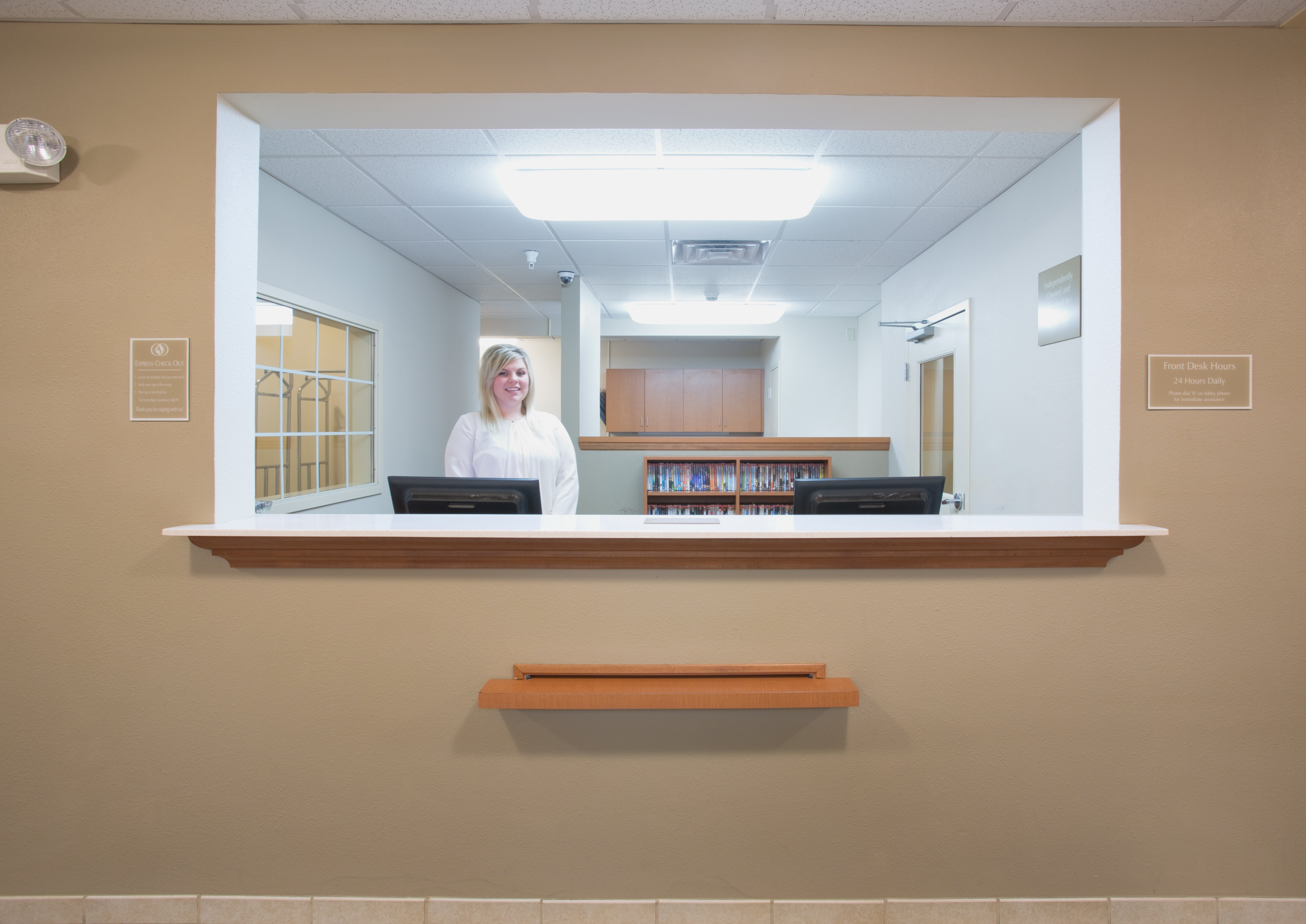 Candlewood Suites Peoria At Grand Prairie 7/50