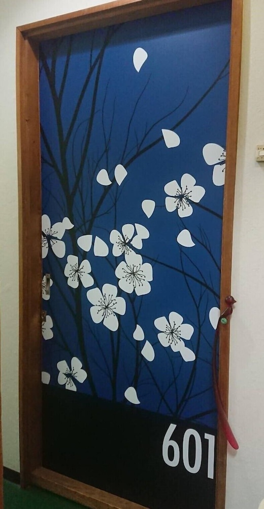 Business Hotel Nakayama 8/50