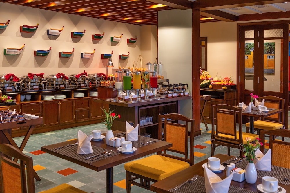 Cozy Savvy Boutique Hotel Hoi An 39/50