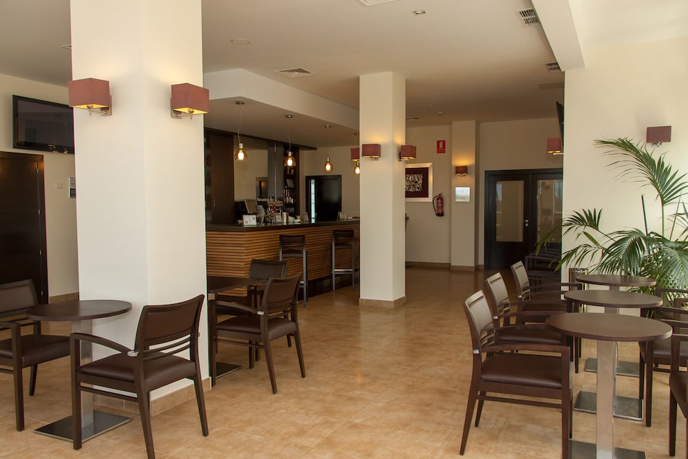 Las Bovedas Hotel 58/68