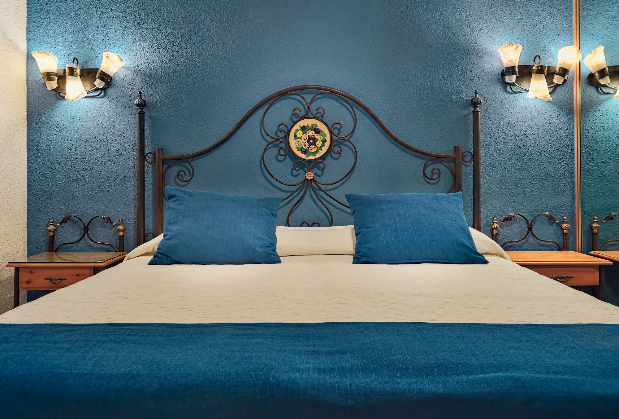2 Bedrooms, Apartment, 4 Beds, Pool or Sea View, Sofa، Regency Torviscas Apartments And Suites 2/3