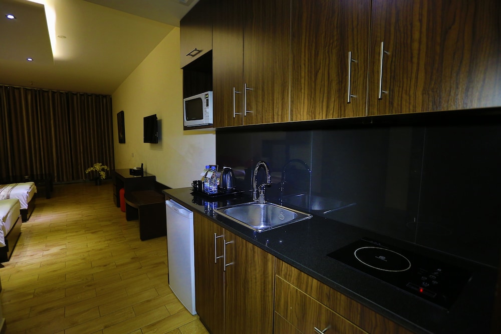 Jounieh Suites Boutique Hotel Jounieh 25/50