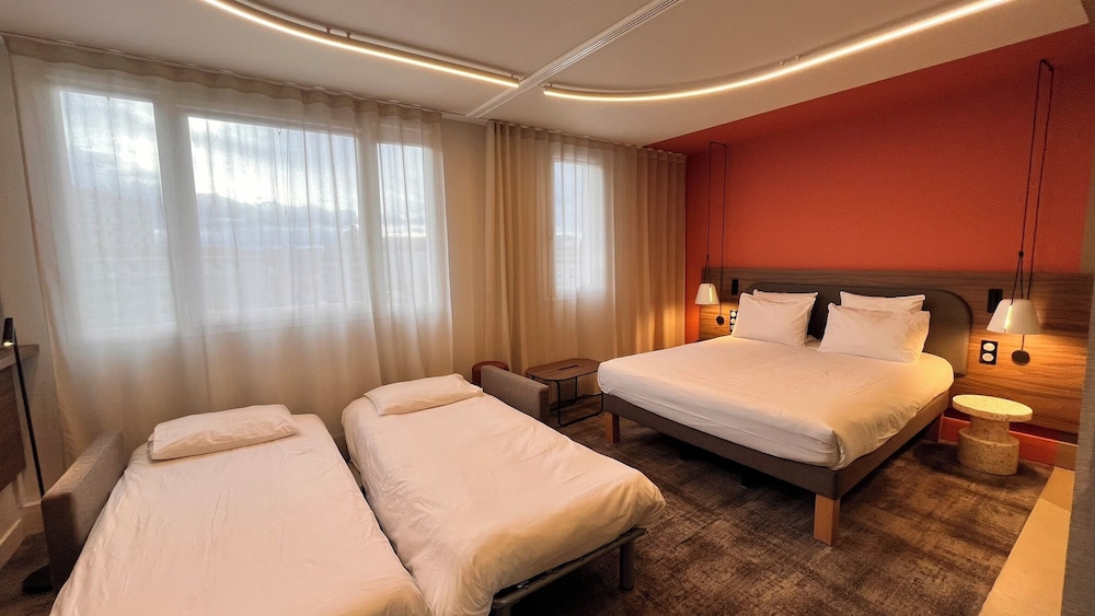 Novotel Suites Clermont Ferrand Polydome 23/72