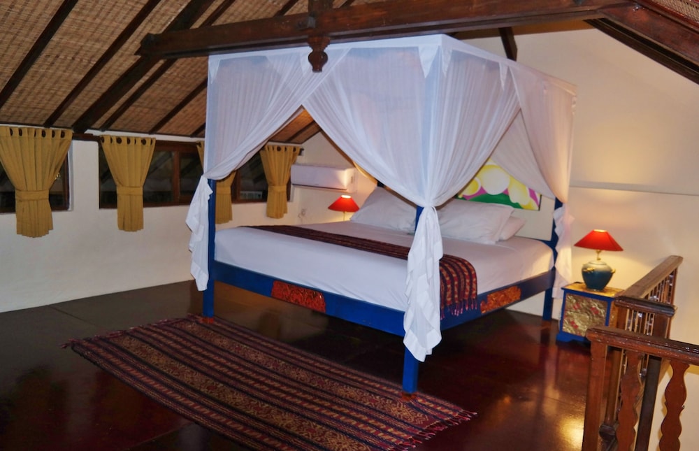 Puri Cendana Resort 18/72