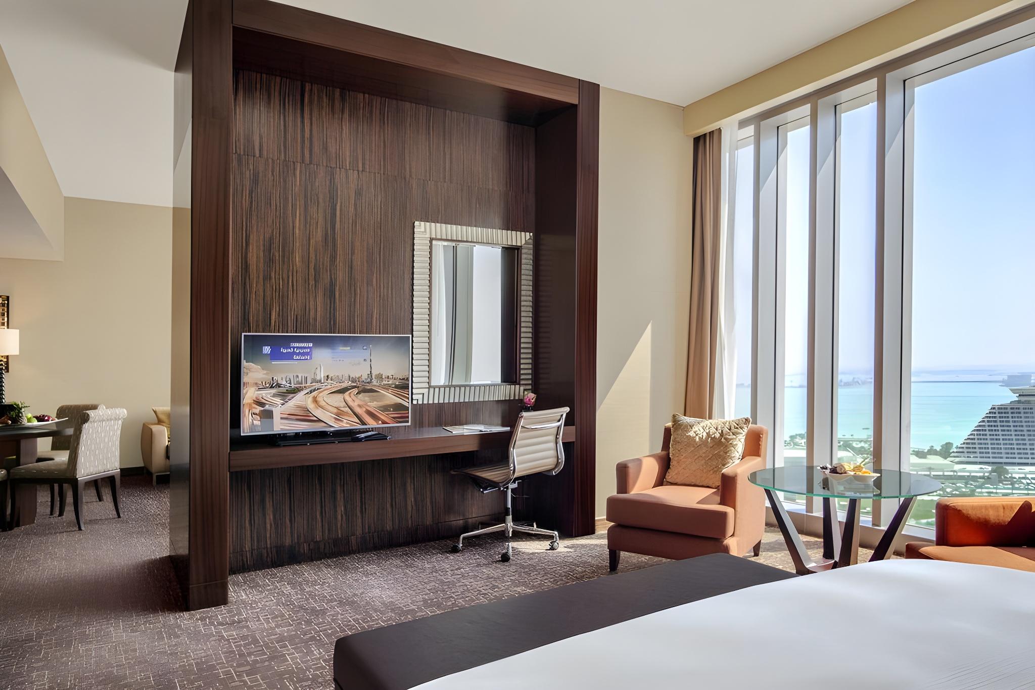 Club Rotana, Suite
