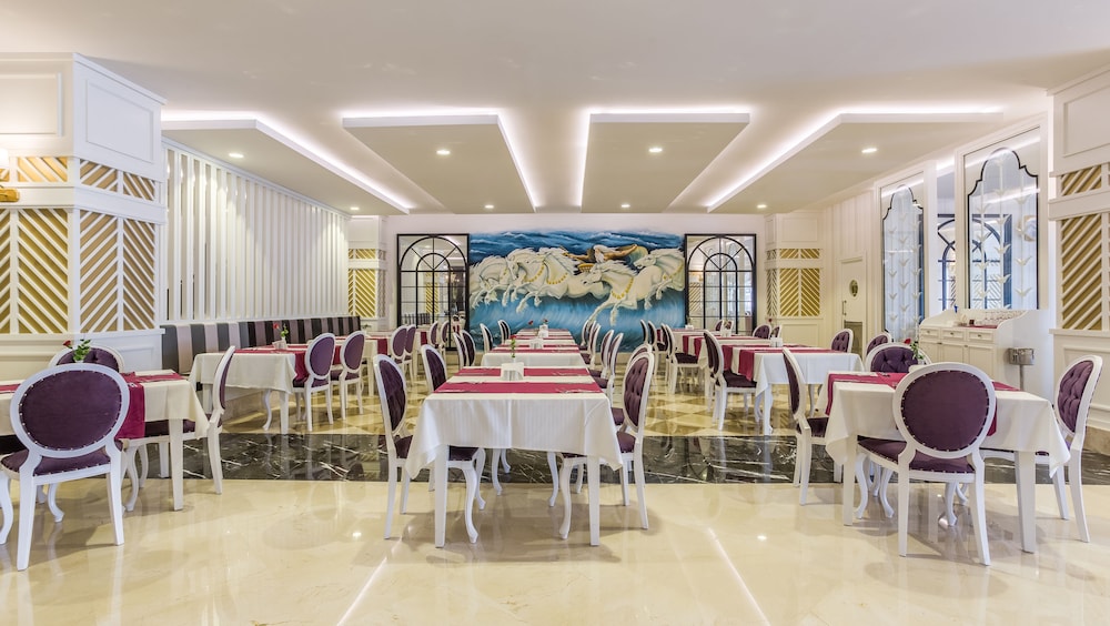 Mary Palace Resort And Spa 23/34