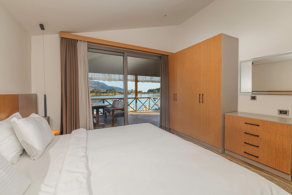 Beach 222 Oludeniz 10/50