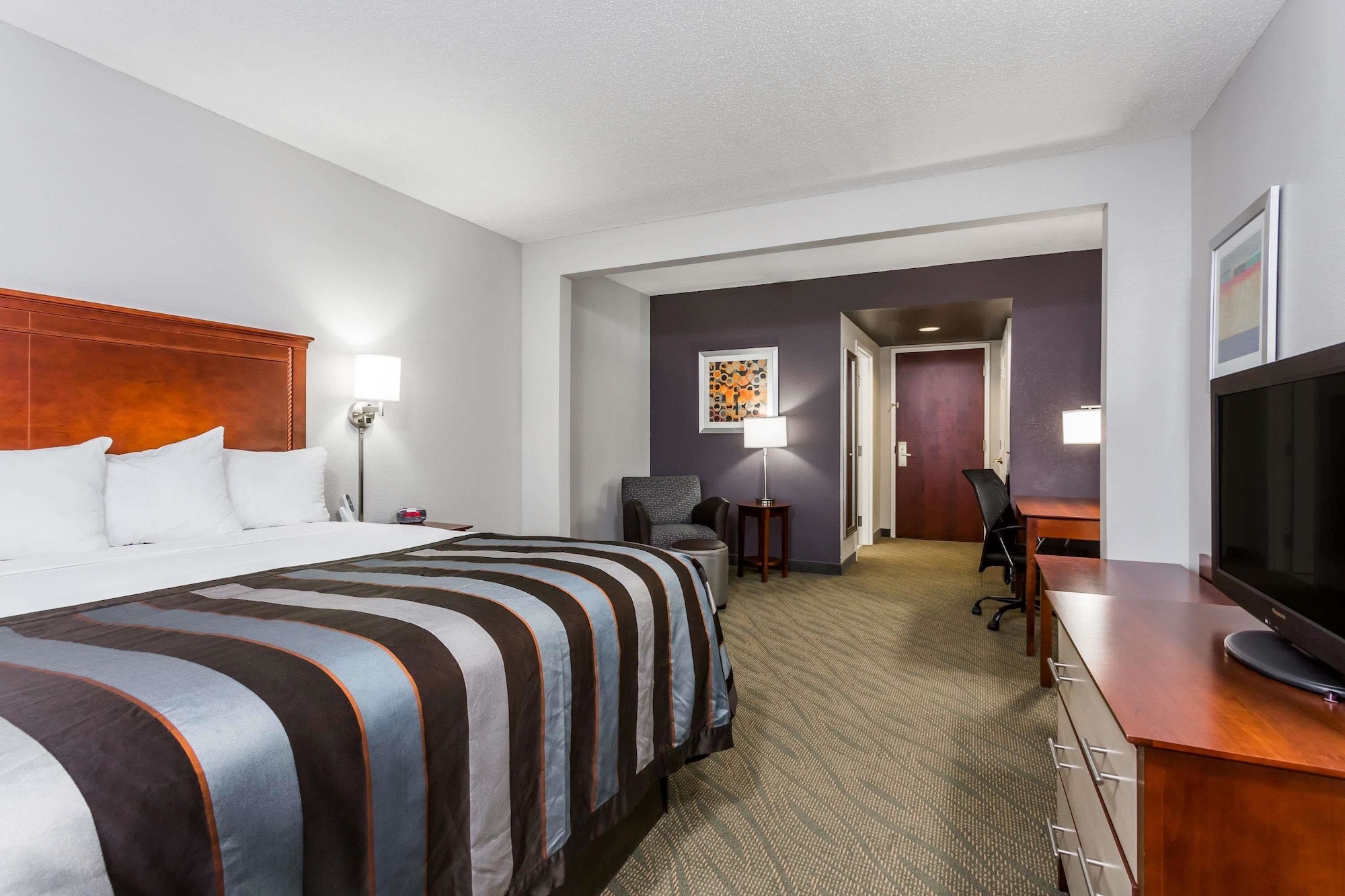 Room at Wingate By Wyndham Chesapeake, CHESAPEAKE - VA
