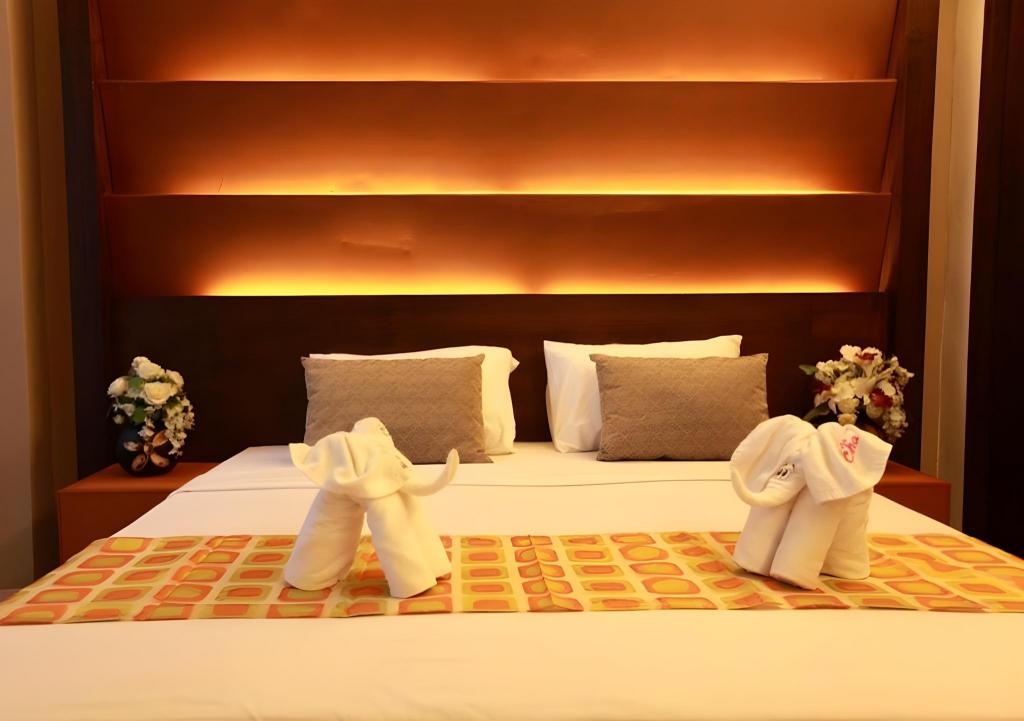 The Bangkok Major Suite 23/50