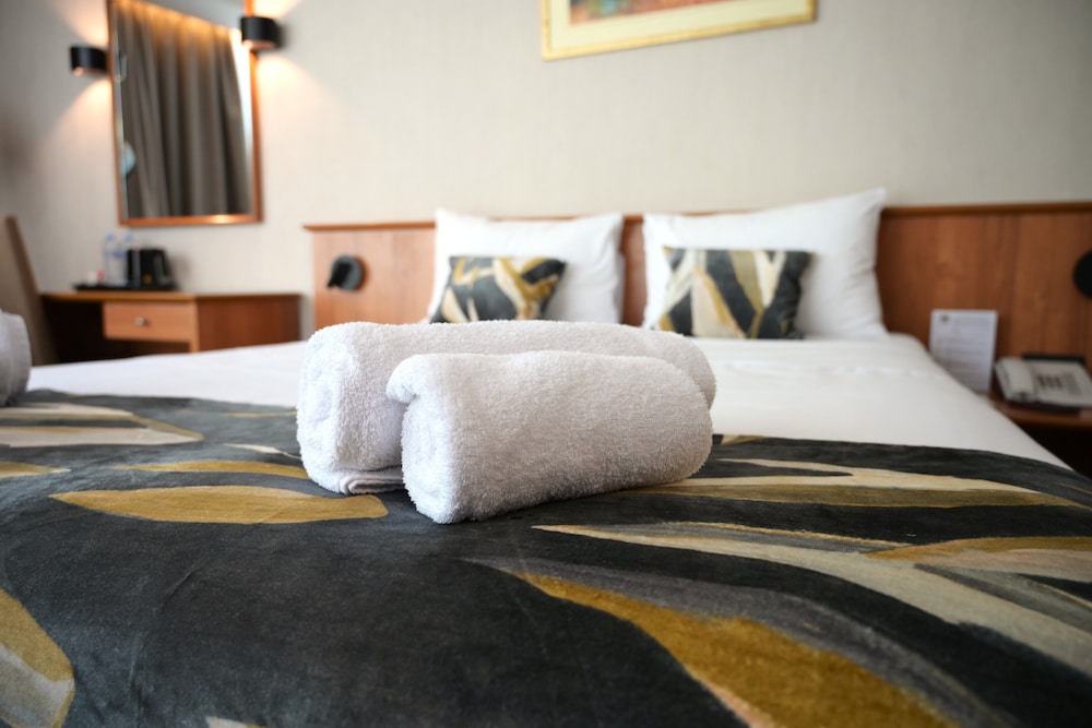 Karpos Hotel 15/50