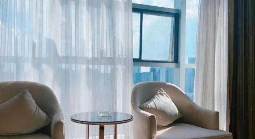 Vienna International Hotel (Chengdu Global Center New Convention & Exhibition) 32/47