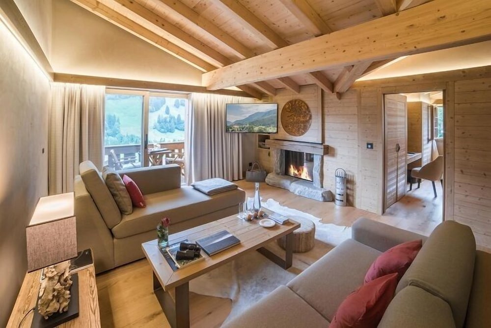 Hotel de Rougemont and Spa 34/50