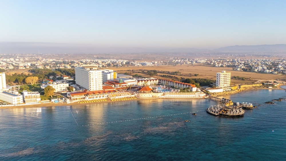Salamis Bay Conti Resort and Casino 45/50