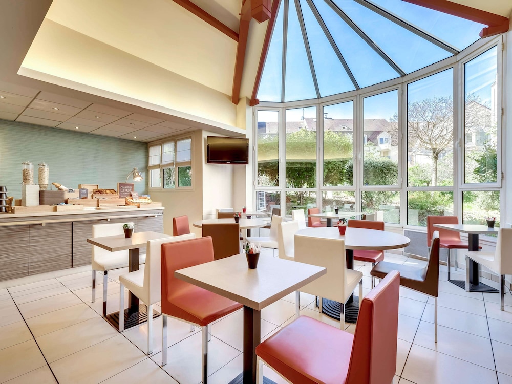 ibis Paris Rueil Malmaison 54/67
