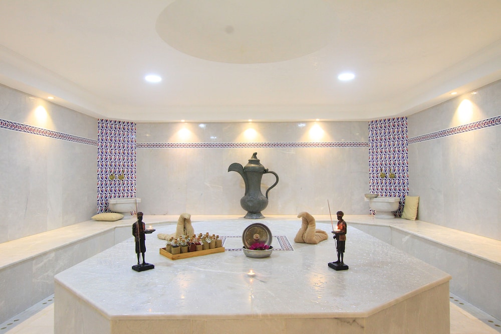 Kaya Maris Hotel 25/50