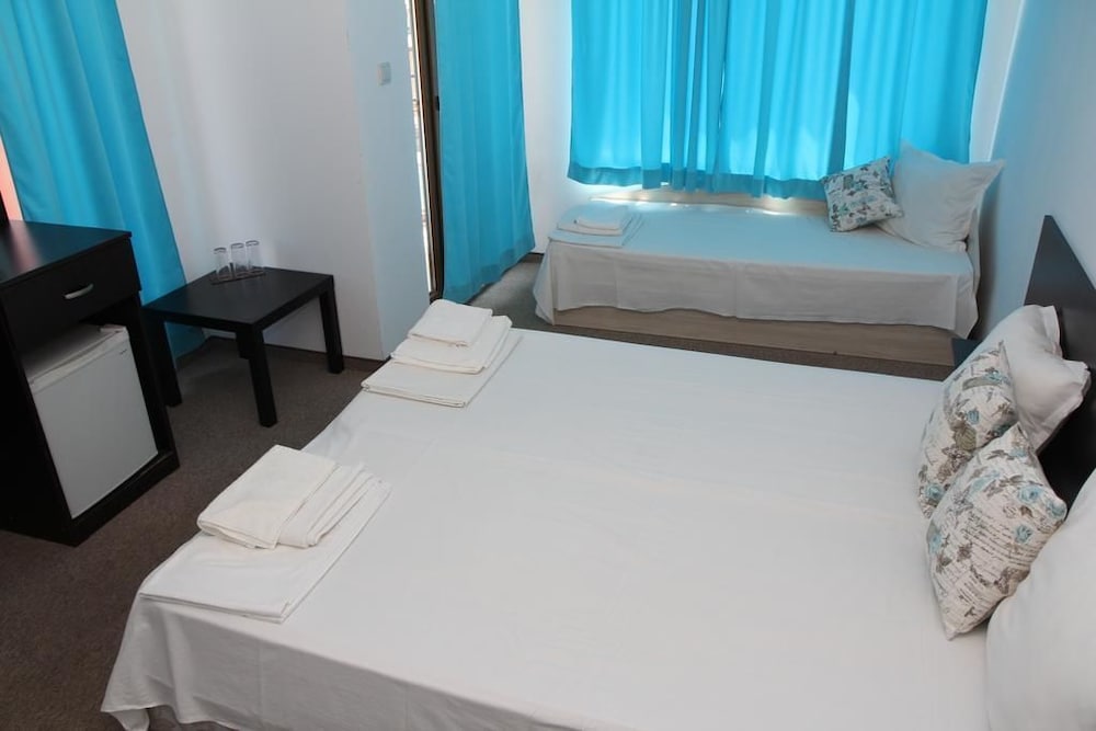 Salena Beach Hotel 22/50