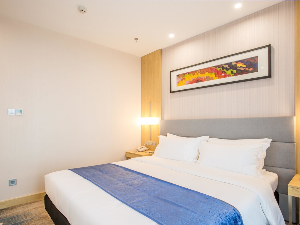 ibis Styles Changsha Intl Exhibition Ctr 25/70