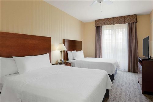 2 Bedrooms, Suite