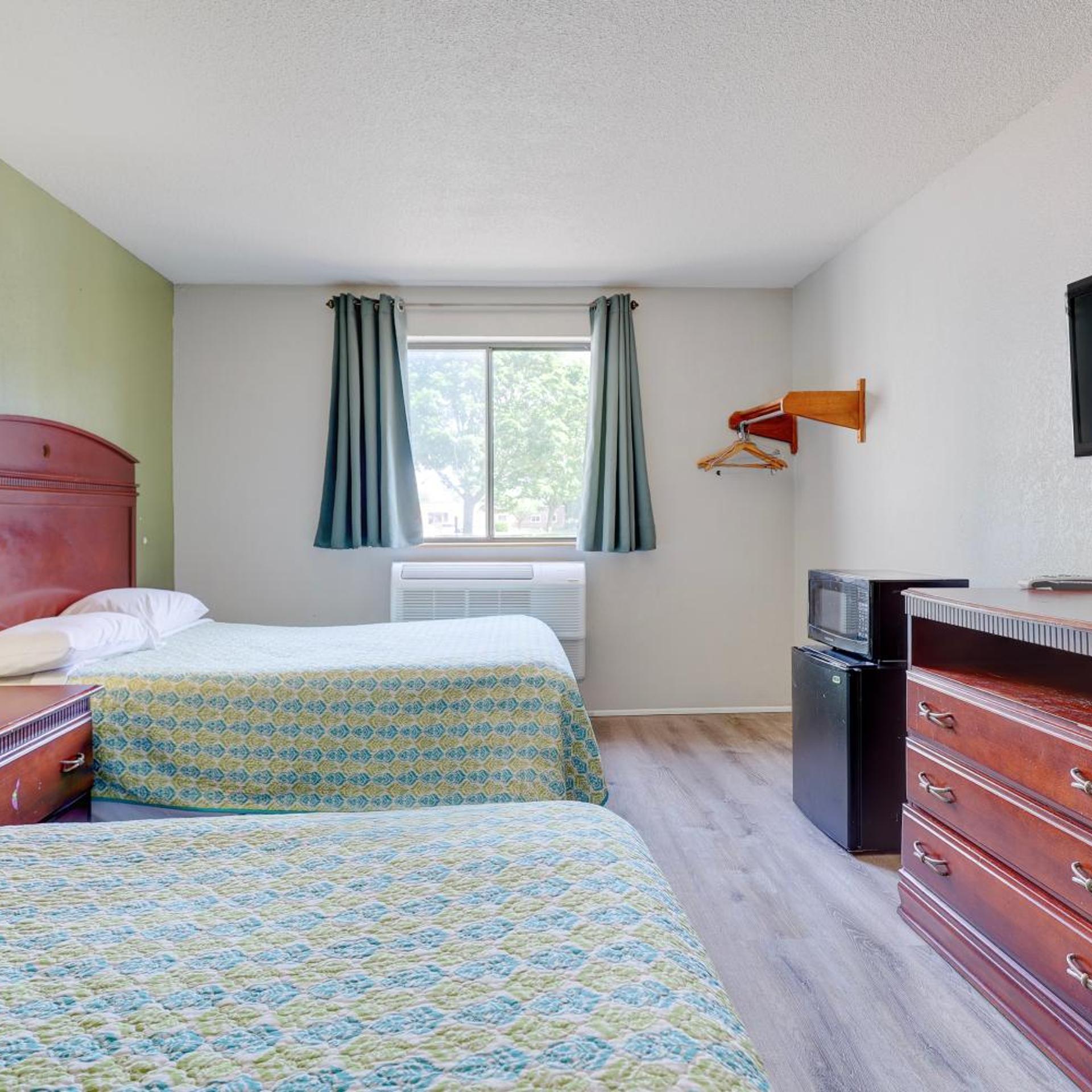 Coldwater Inn & Suites near I 69 23/59