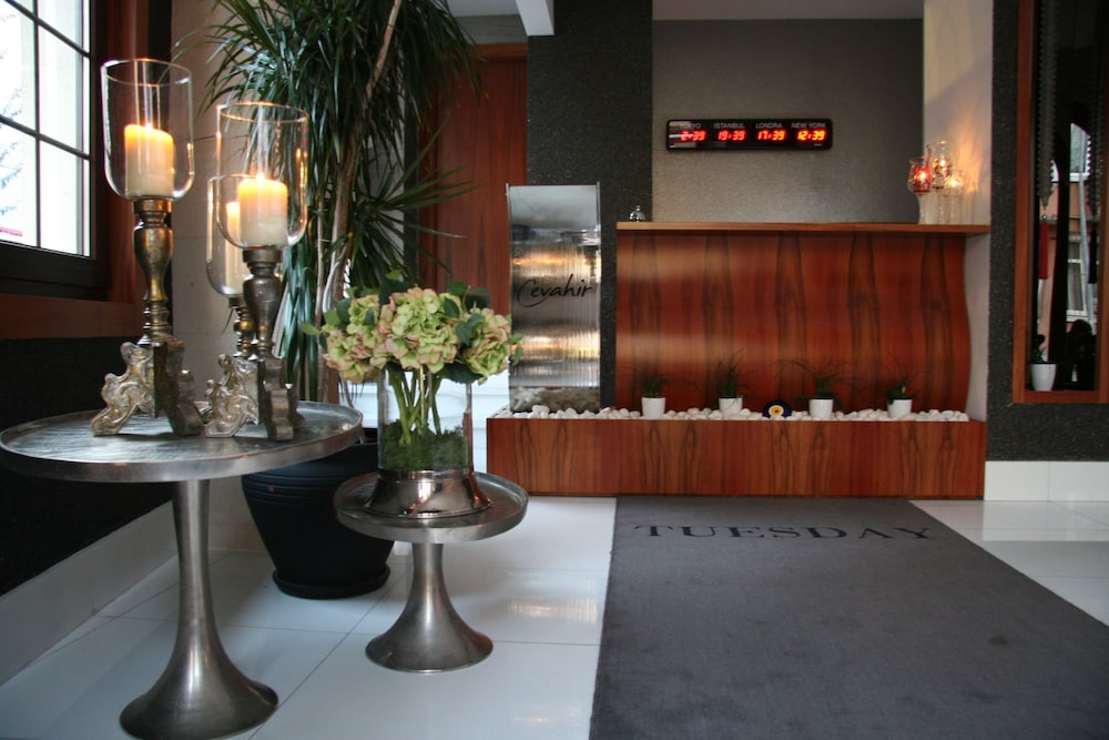 Biz Cevahir Sultanahmet Hotel 12/50