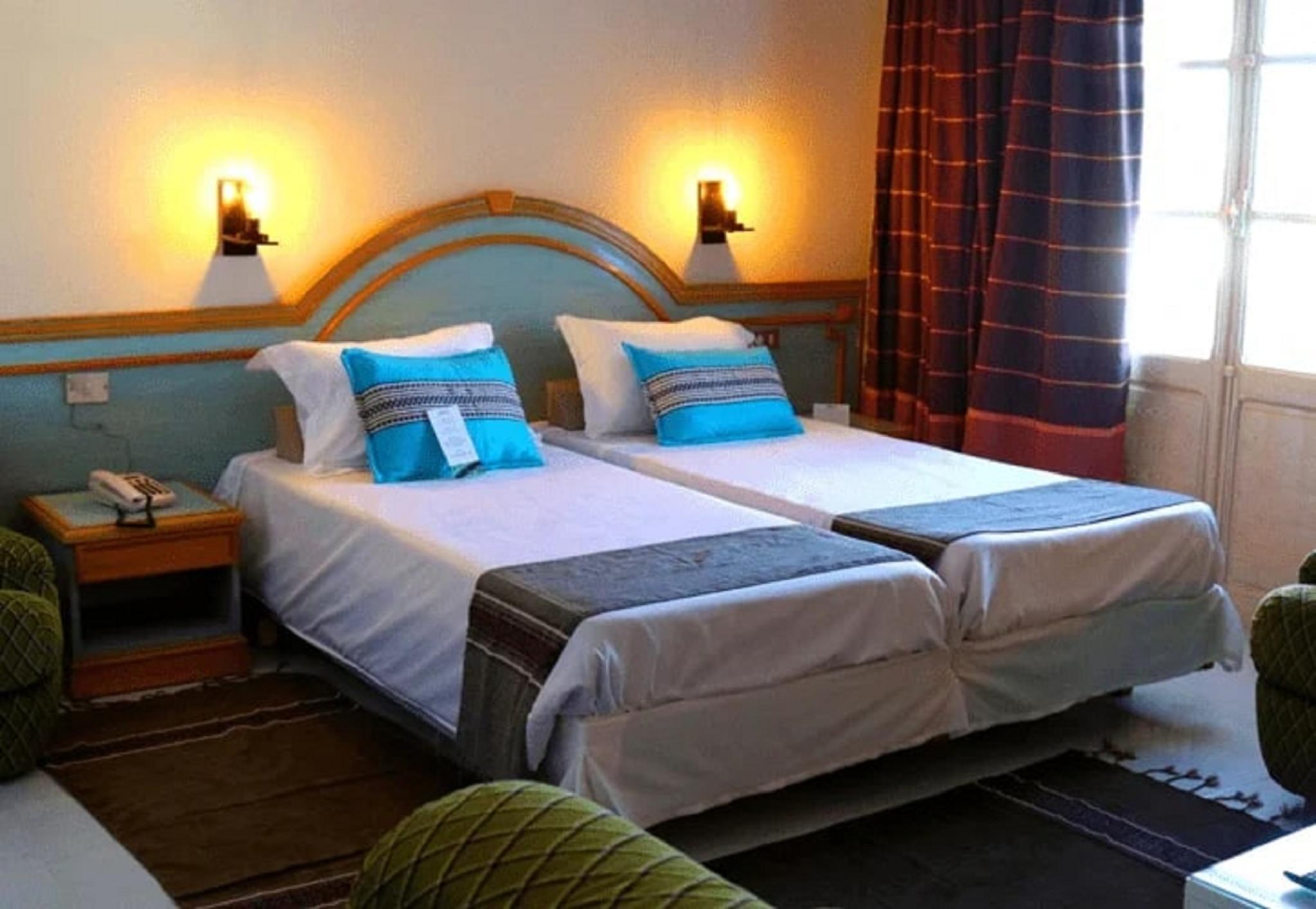 غرفة عائلية بسرير مزدوج وسريرين منفصلين، Best Beach Sousse Nord 1/1