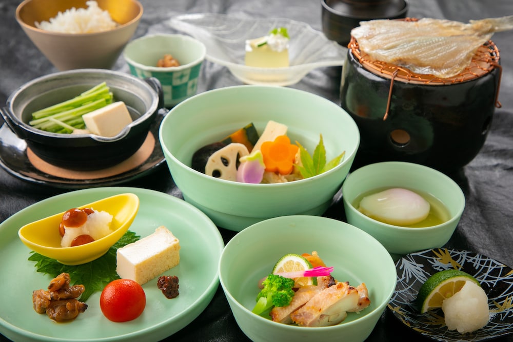 Yufuin Ryoan Wazanho 9/49