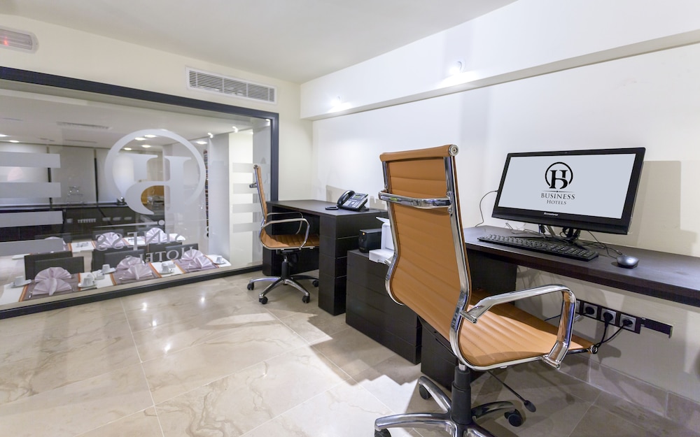 Business Hotel Tunis 57/63