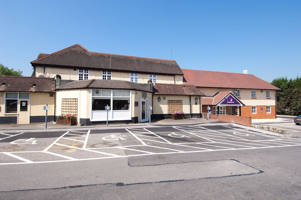 Premier Inn London Ruislip 30/34