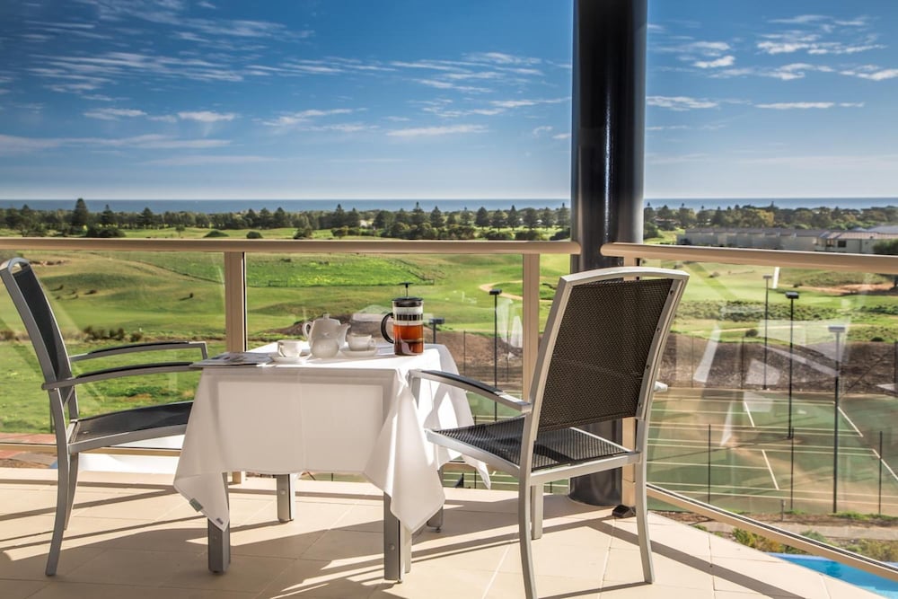 LINKS LADY BAY RESORT 42/61