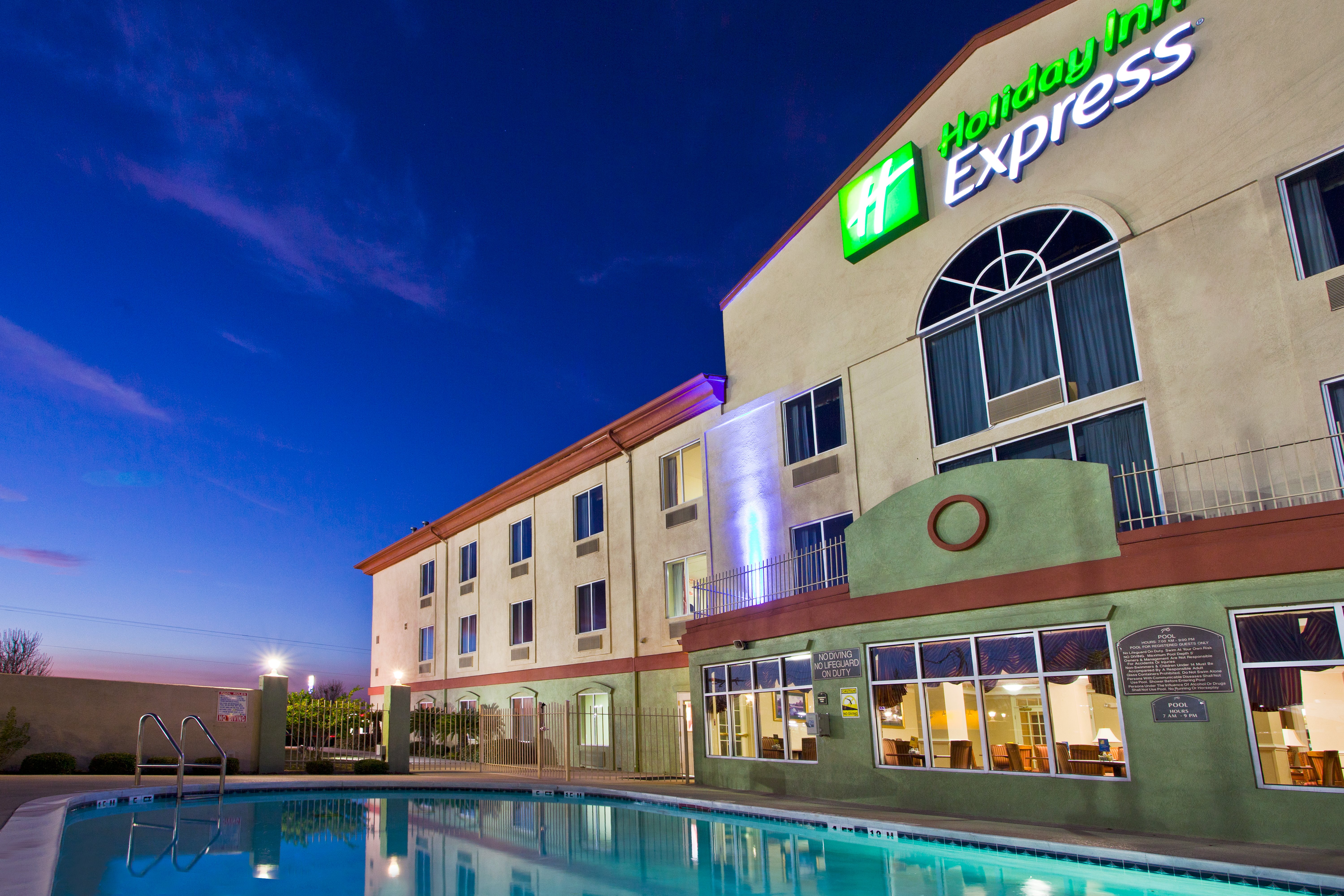 Holiday Inn Express Hotel Suites Live Oak 4/71