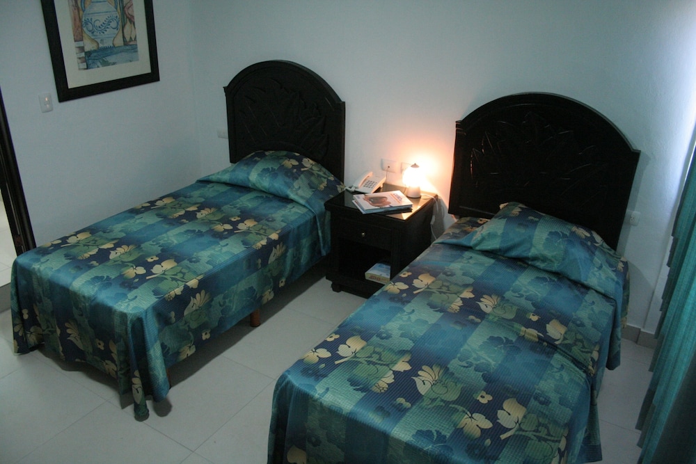 Hotel Del Sol 13/47