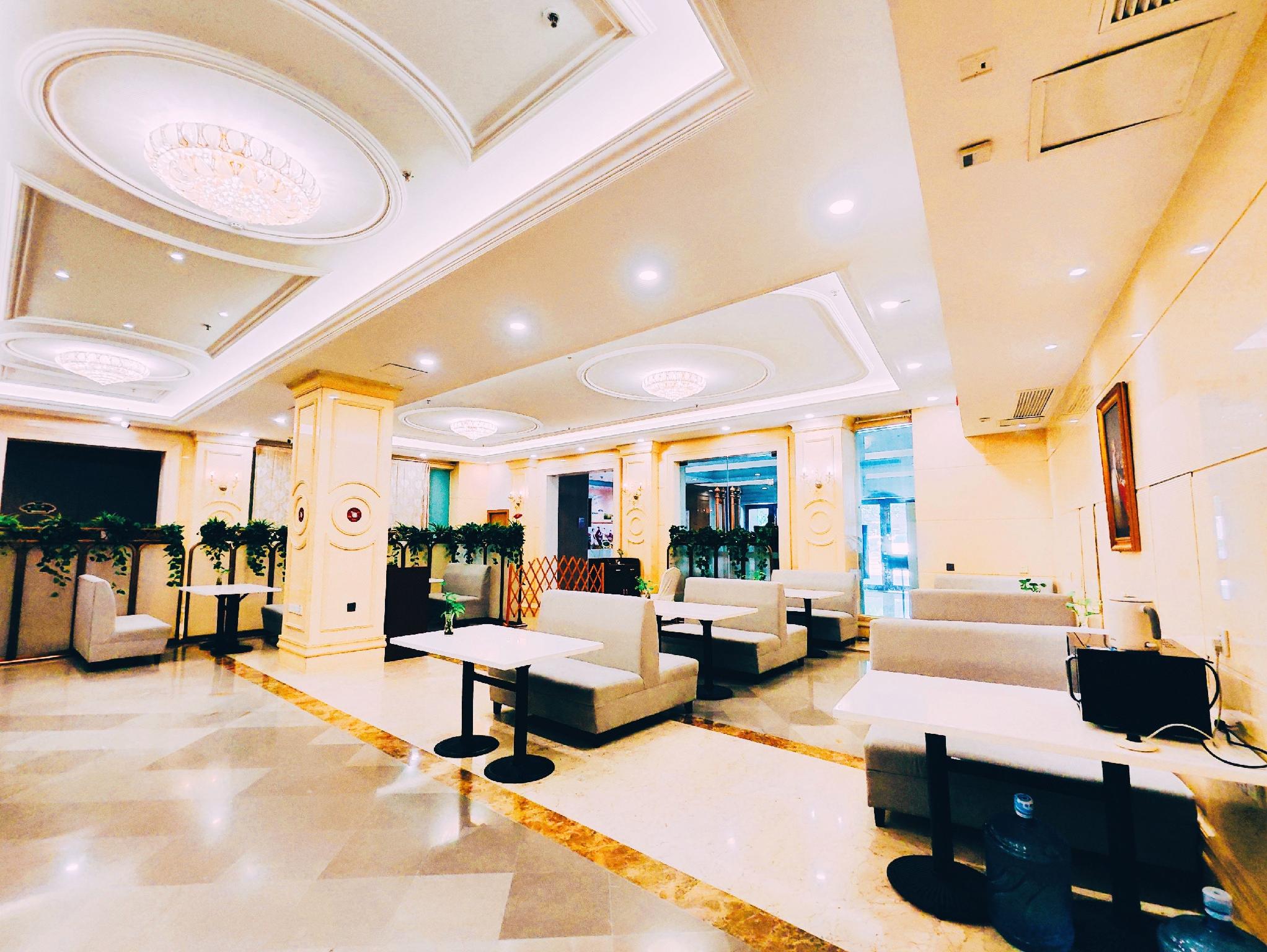Vienna Hotel (Wuxi Nanchan Temple) 12/31