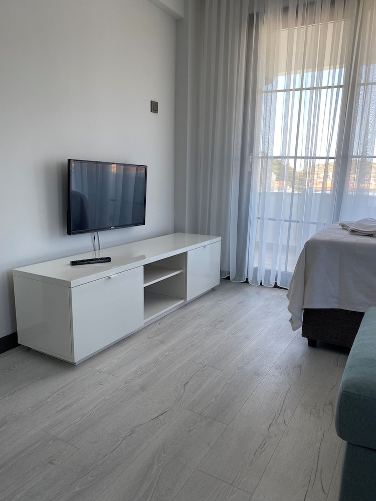 Cicek Apart Hotel 29/49