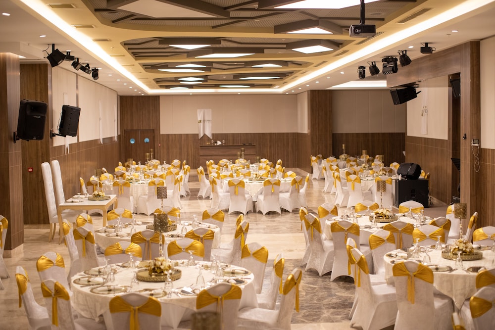 Engin Otel 20/30