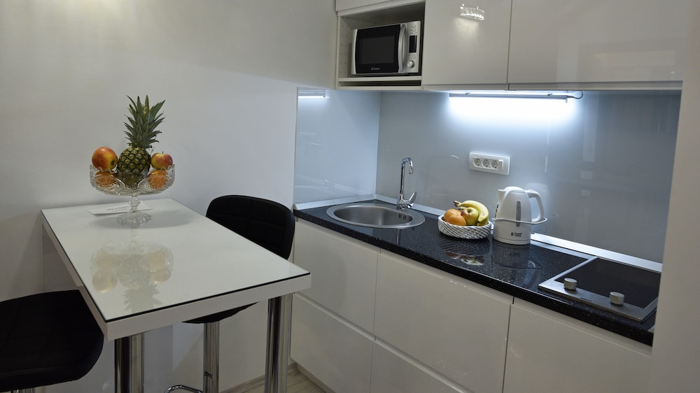 Kuzma Rooms 43/69